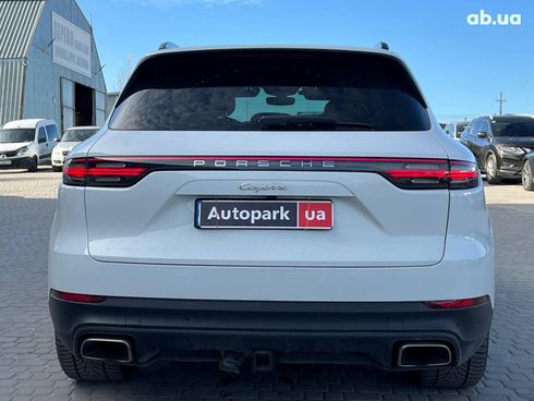 Porsche Cayenne 2021 белый - фото 8