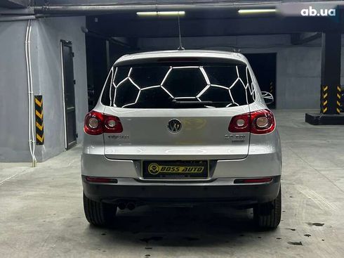 Volkswagen Tiguan 2011 - фото 5