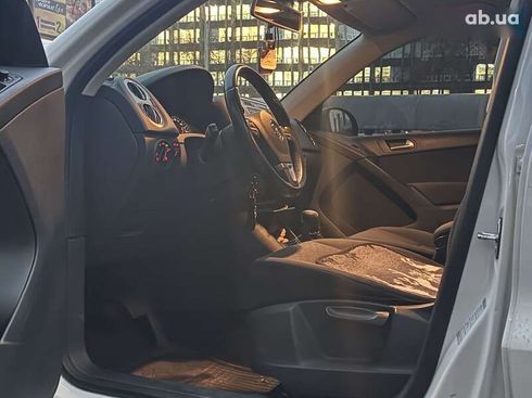 Volkswagen Tiguan 2012 - фото 8