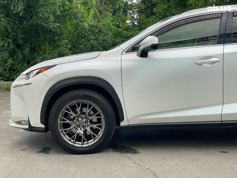 Lexus NX 2016 белый - фото 16