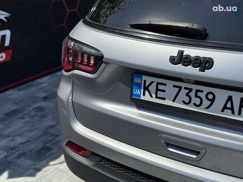 Jeep Compass 2020 - фото 11