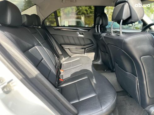 Mercedes-Benz E-Класс 2011 белый - фото 16