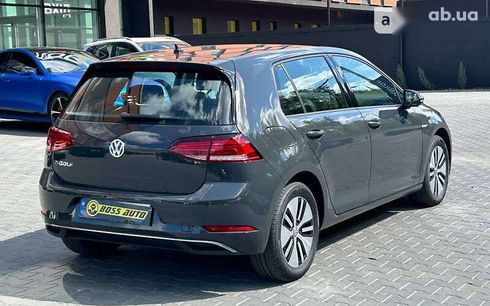 Volkswagen e-Golf 2020 - фото 6