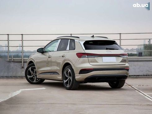 Audi Q4 e-tron 2024 - фото 3