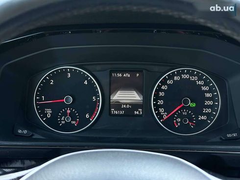Volkswagen Multivan 2019 - фото 16