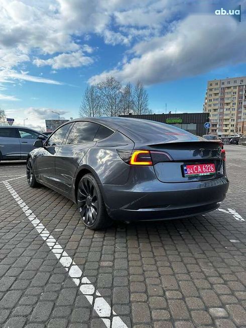 Tesla Model 3 2023 - фото 3