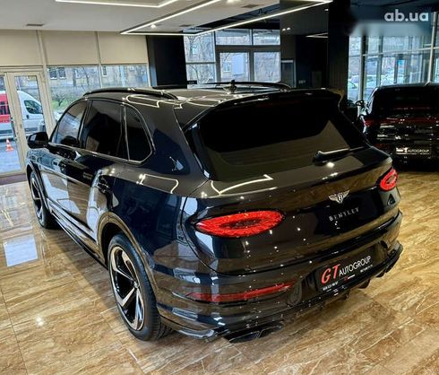 Bentley Bentayga 2021 - фото 13