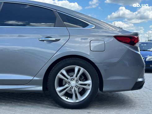 Hyundai Sonata 2018 серый - фото 6