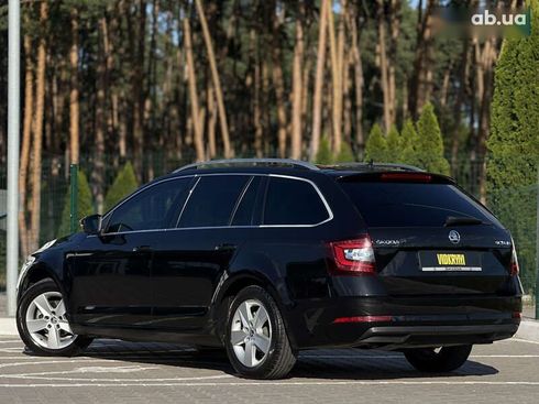 Skoda Octavia 2018 - фото 16