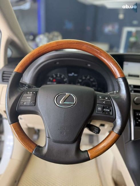Lexus RX 2010 - фото 14