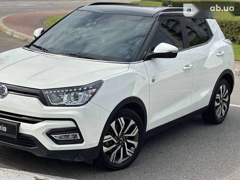 SsangYong Tivoli 2018 - фото 10