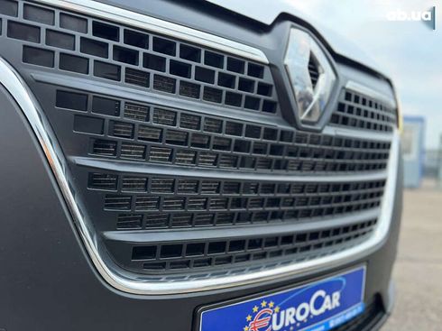 Renault Master 2020 - фото 16
