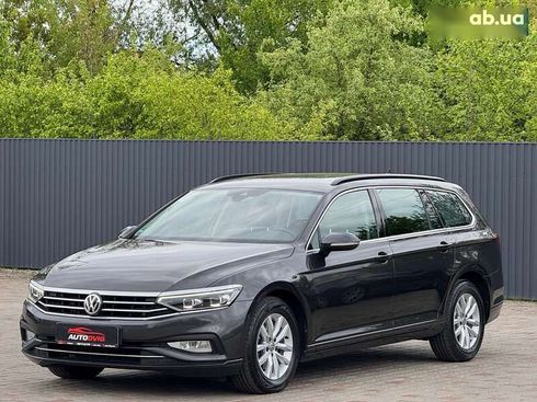 Volkswagen Passat 2020 - фото 8