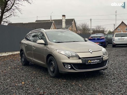 Renault Megane 2012 - фото 29