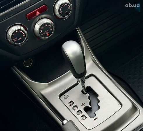 Subaru Impreza 2010 - фото 14