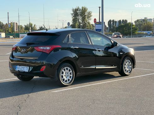 Hyundai i30 2013 черный - фото 5