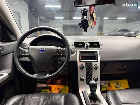 Volvo V50 2010 - фото 10