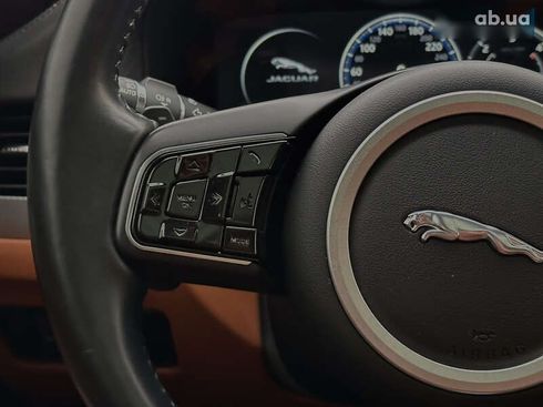 Jaguar XF 2016 - фото 26