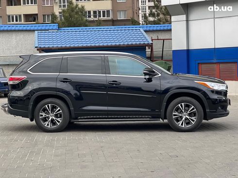 Toyota Highlander 2015 черный - фото 4