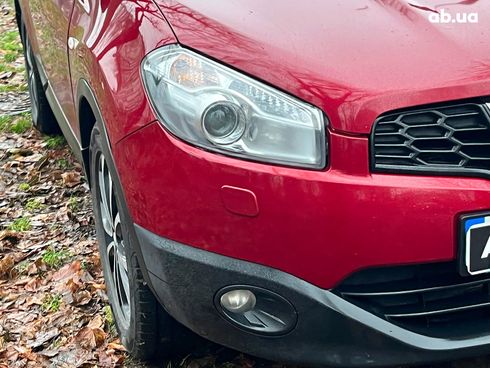 Nissan Qashqai 2012 красный - фото 8