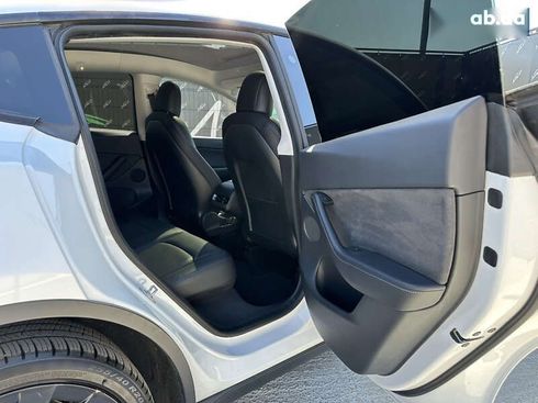 Tesla Model Y 2021 - фото 20
