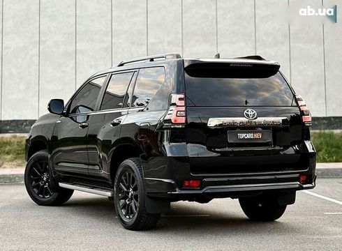 Toyota Land Cruiser Prado 2020 - фото 8