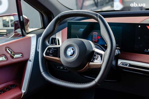 BMW iX 2021 - фото 20