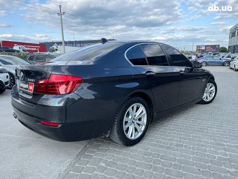 BMW 5 серия 2015 серый - фото 5