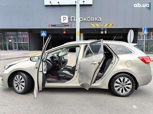 Kia Cee'd 2016 - фото 10