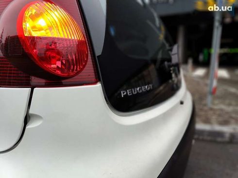 Peugeot 107 2013 - фото 16