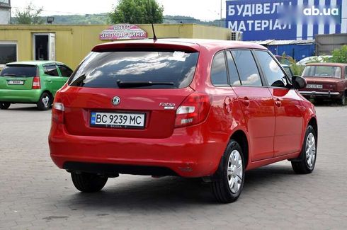 Skoda Fabia 2010 - фото 25