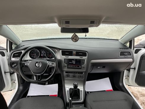 Volkswagen Golf 2015 белый - фото 29