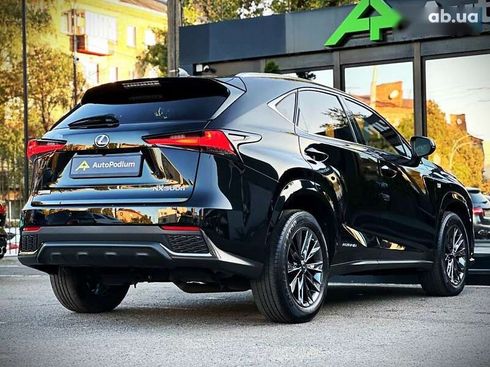 Lexus NX 2020 - фото 16