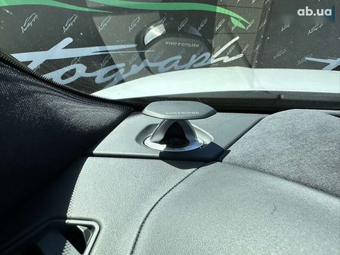 Lamborghini Urus 2019 - фото 28