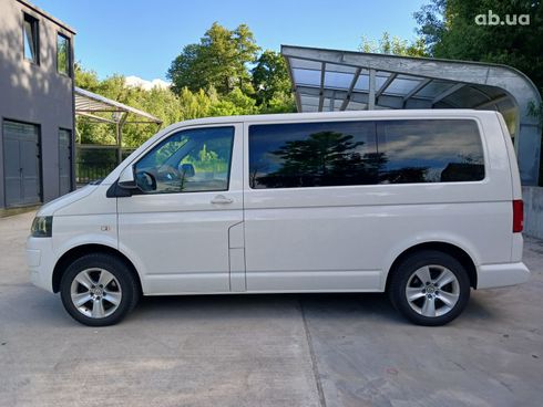 Volkswagen Caravelle 2011 белый - фото 8