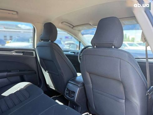 Ford Fusion 2017 - фото 23