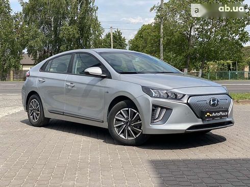 Hyundai Ioniq 2020 - фото 17