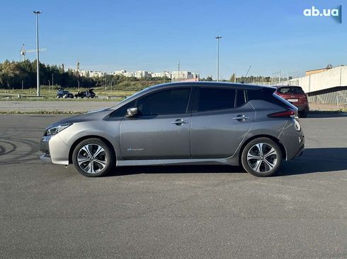 Nissan Leaf 2018 - фото 2