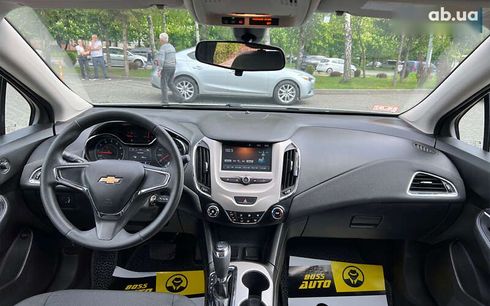 Chevrolet Cruze 2018 - фото 12