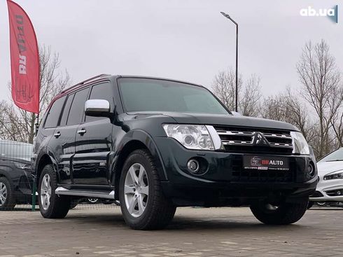 Mitsubishi Pajero Wagon 2014 - фото 11