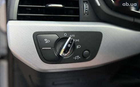 Audi A4 2017 - фото 21
