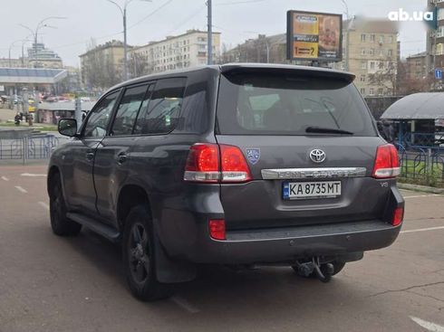 Toyota Land Cruiser 2008 - фото 5