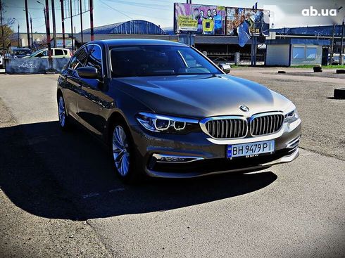 BMW 5 серия 2016 - фото 3
