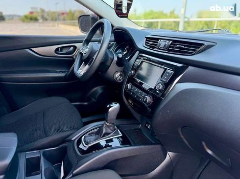 Nissan Rogue 2021 - фото 18