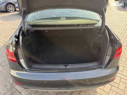 Audi A4 2016 - фото 14