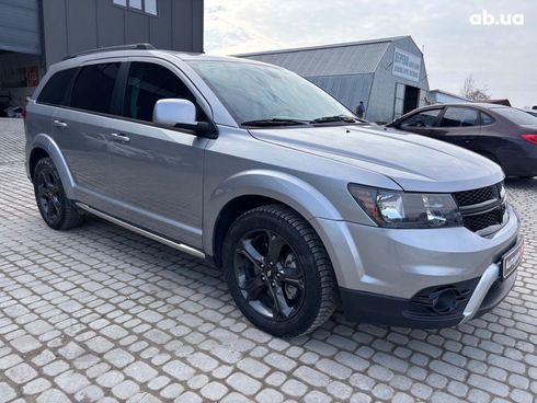 Dodge Journey 2020 серый - фото 3