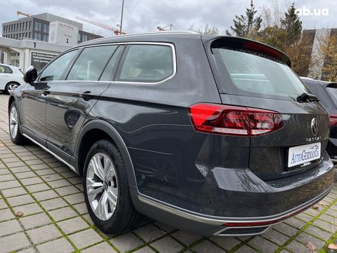 Volkswagen Passat 2022 - фото 33