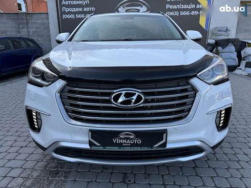 Hyundai Grand Santa Fe 2017 - фото 8