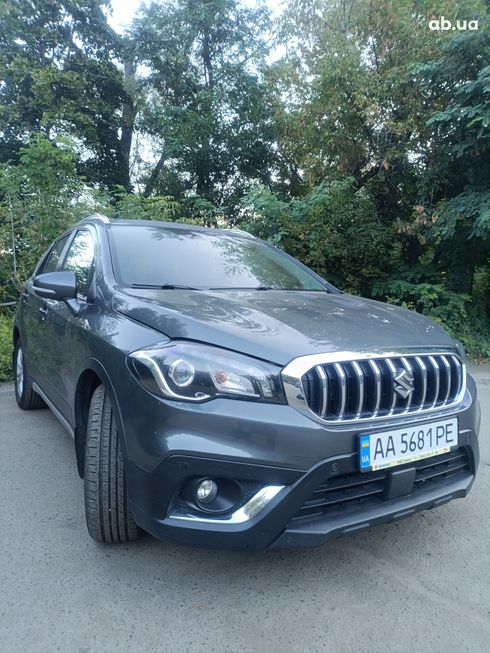 Suzuki SX4 2016 серый - фото 11