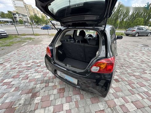 Mitsubishi Space Star 2014 - фото 20